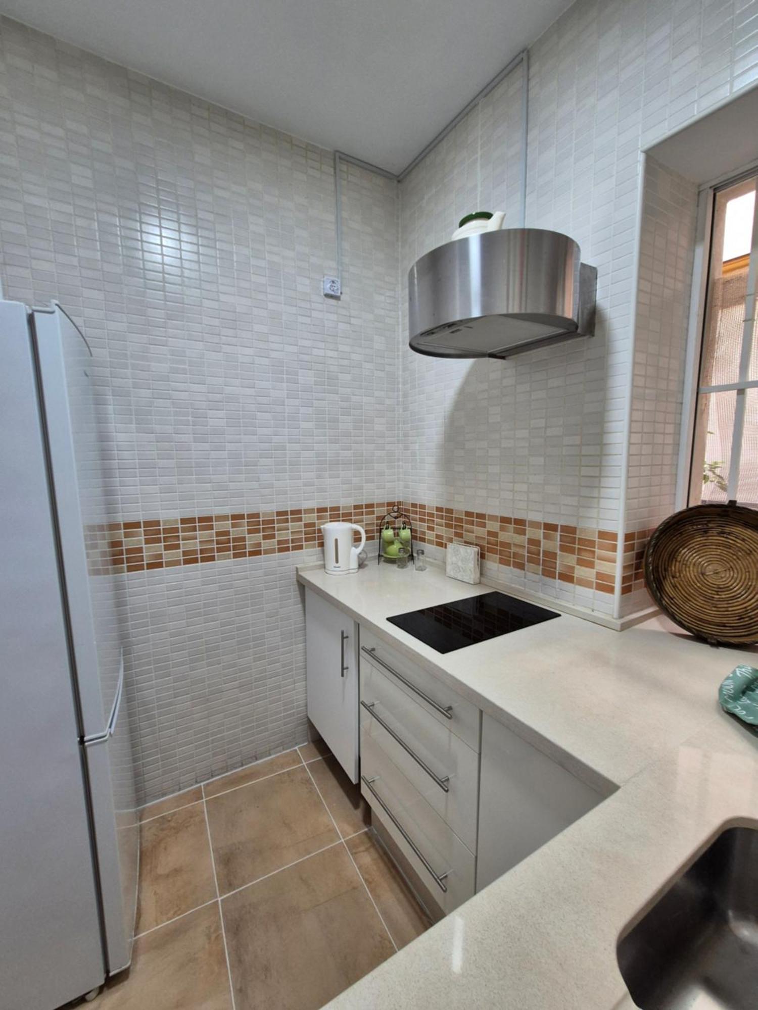 Hostfy Centro San Roman Севилья Экстерьер фото